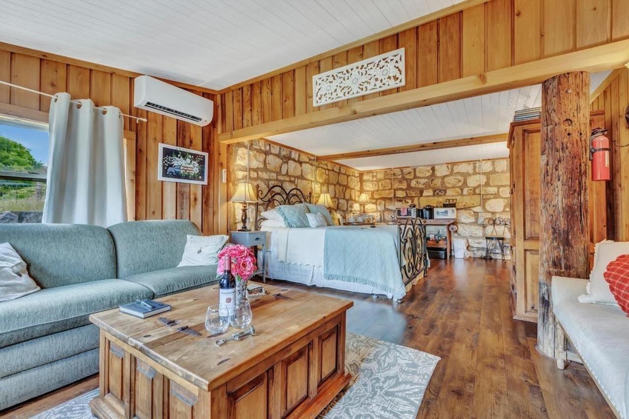 A Barn At The Quarry Bed & Breakfast เฟรเดอริกส์เบิร์ก ภายนอก รูปภาพ