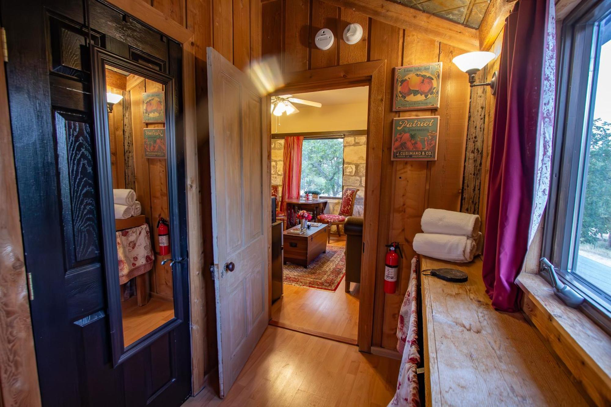 A Barn At The Quarry Bed & Breakfast เฟรเดอริกส์เบิร์ก ภายนอก รูปภาพ